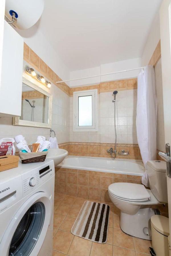 D&C Apartment Kontokali Eksteriør billede